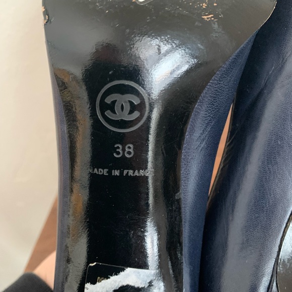 Vintage 90s Chanel Lambskin Leather Cap Toe Pump sz FR38 US 7 - Picture 5 of 9